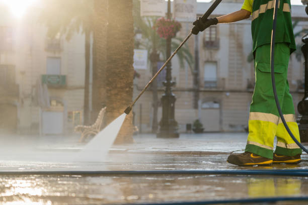 Best Garage Pressure Washing  in Lakeport, TX
